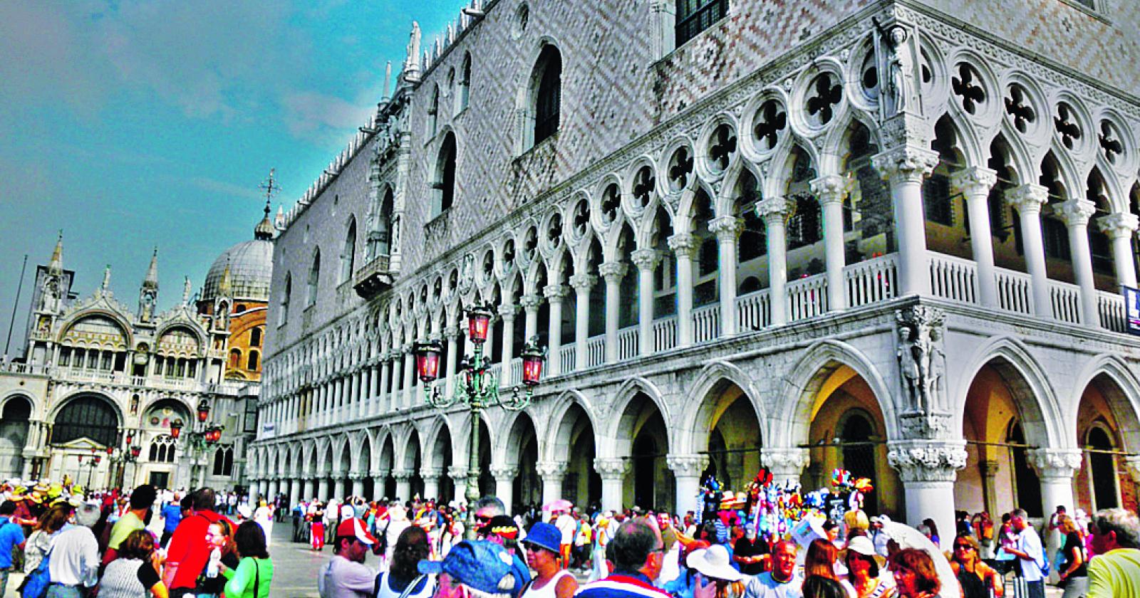 Venezia, alta tensione sul ticket