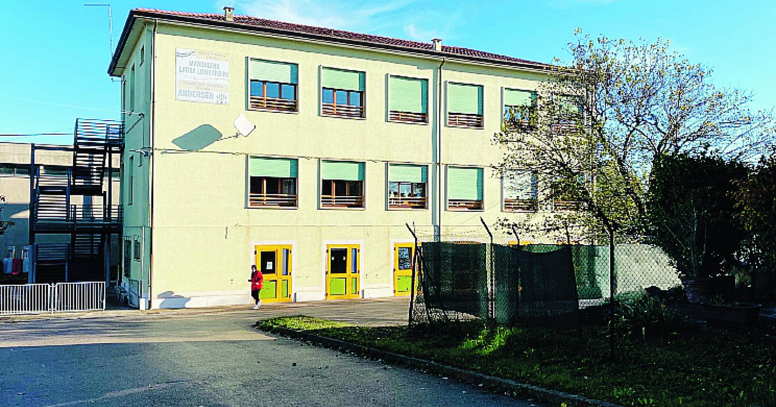 Il sindaco fa spostare gli alunni dalla “Lombardini”: "Non è sicura"