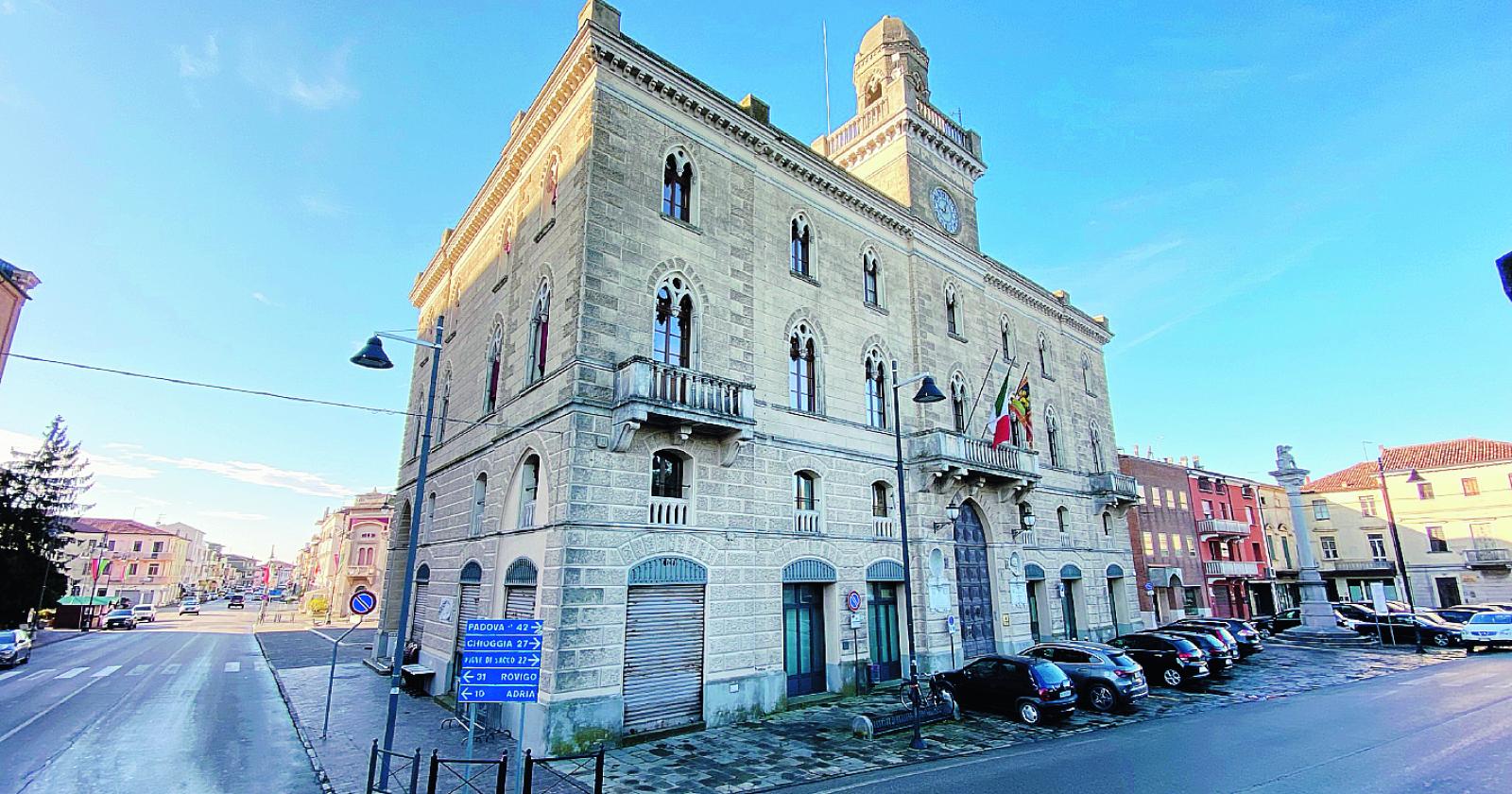 Da lunedì la domanda per la casa