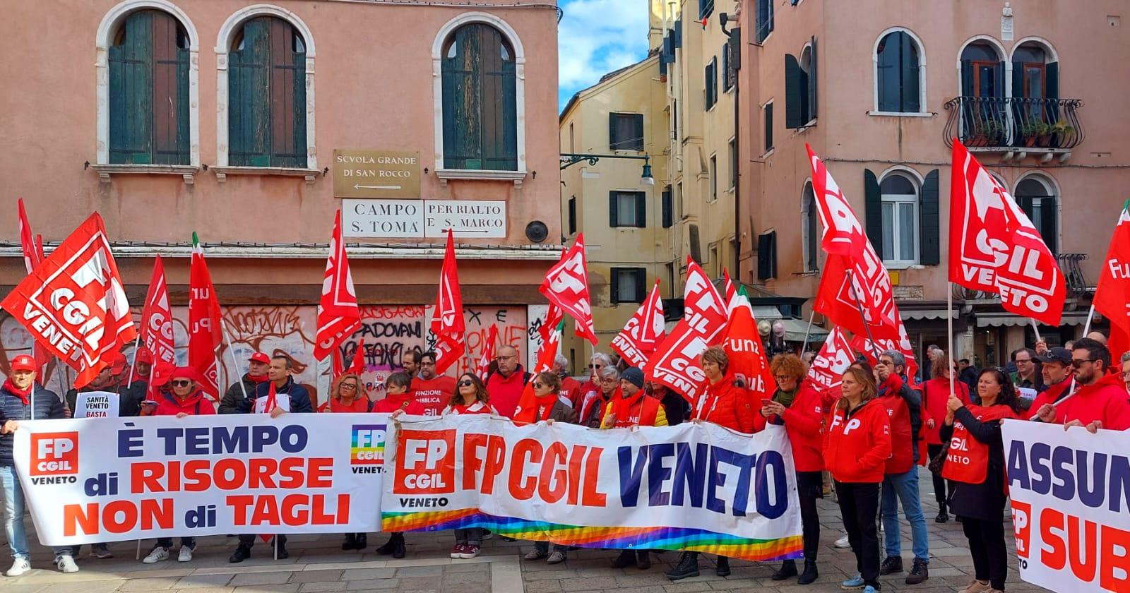 Cgil, 20mila firme agli assessori regionali per un nuovo piano assunzioni