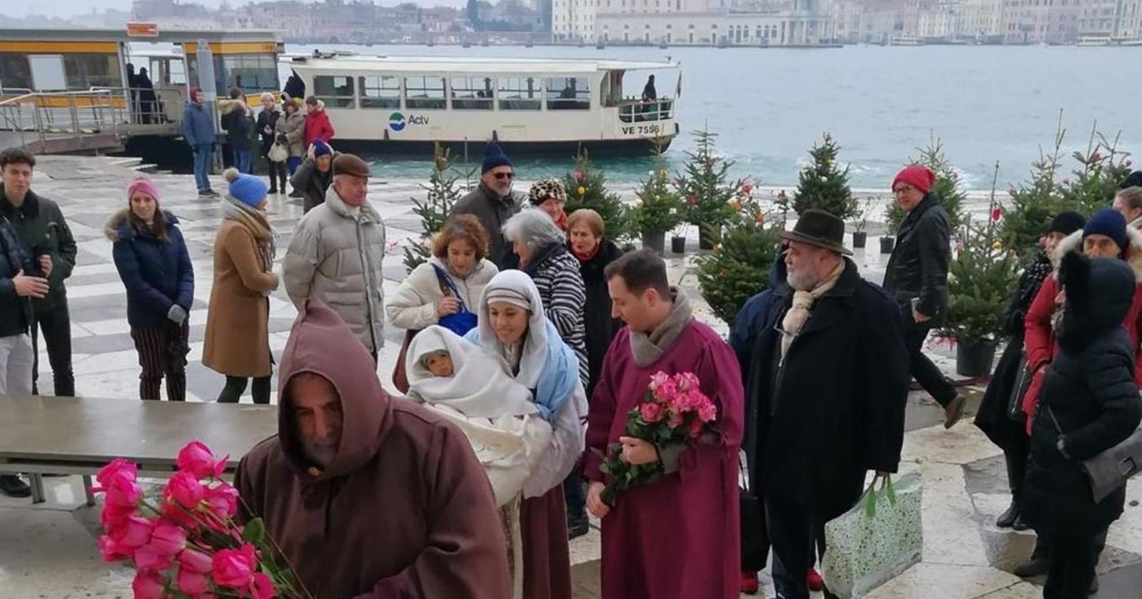 Il presepe sull'acqua fino all'Isola di San Giorgio