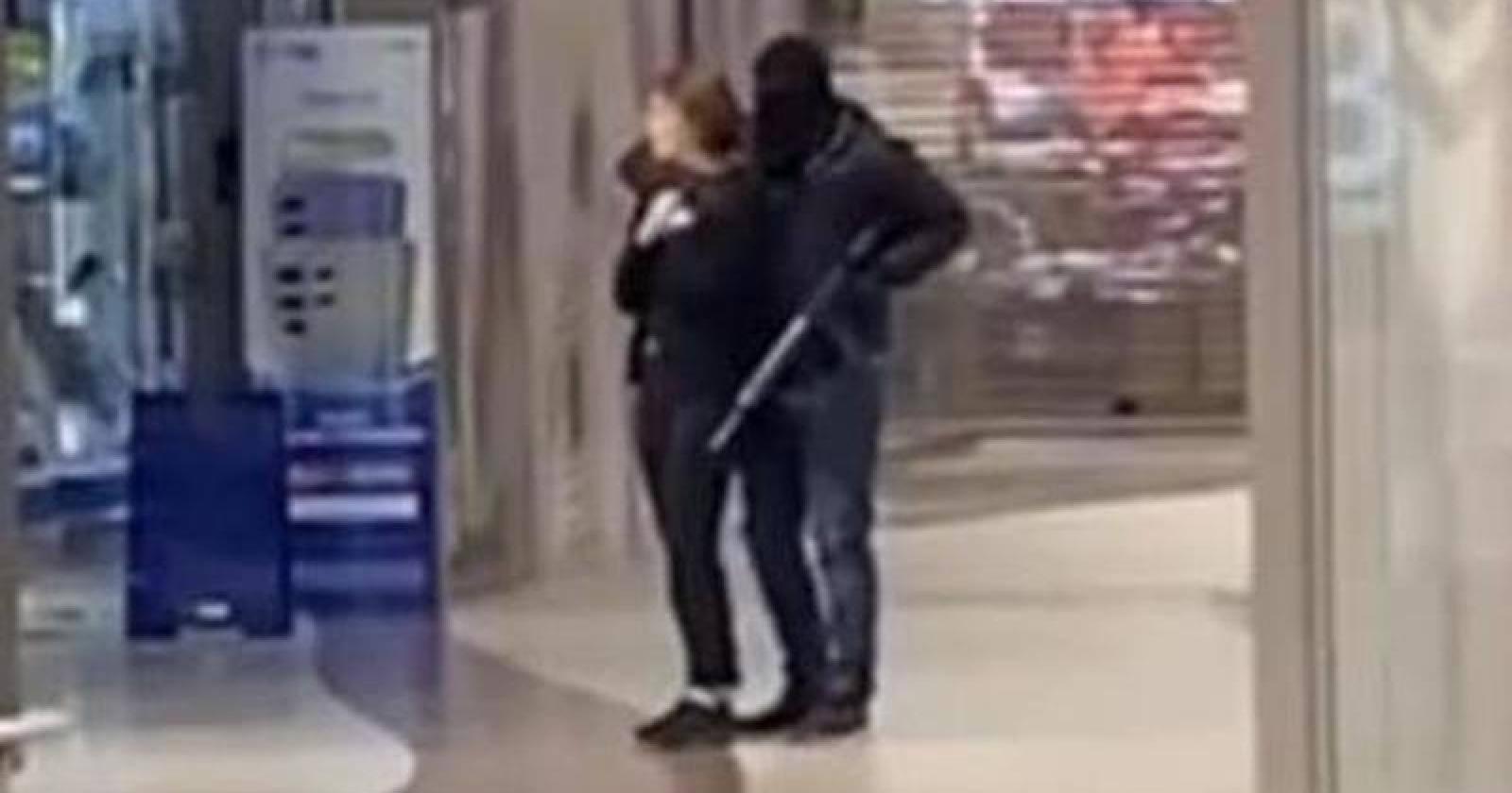 Commando di ex milizie armate dietro la rapina