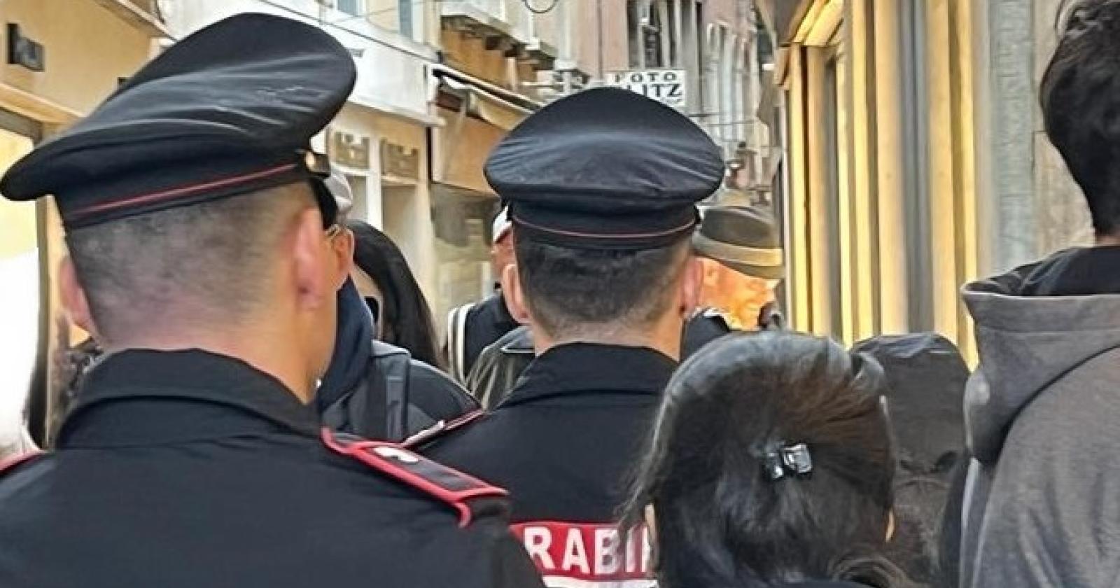 Venezia, maxi inchiesta sui borseggi: 23 misure cautelari, sei persone in carcere.