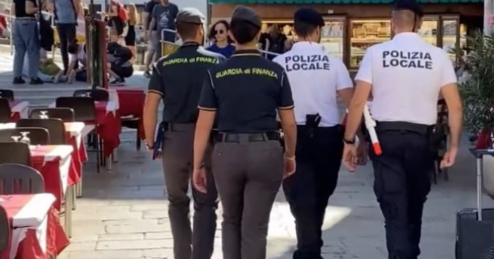 Aggressioni e violenza nel cuore di Venezia: un pugno che racconta una storia più complessa