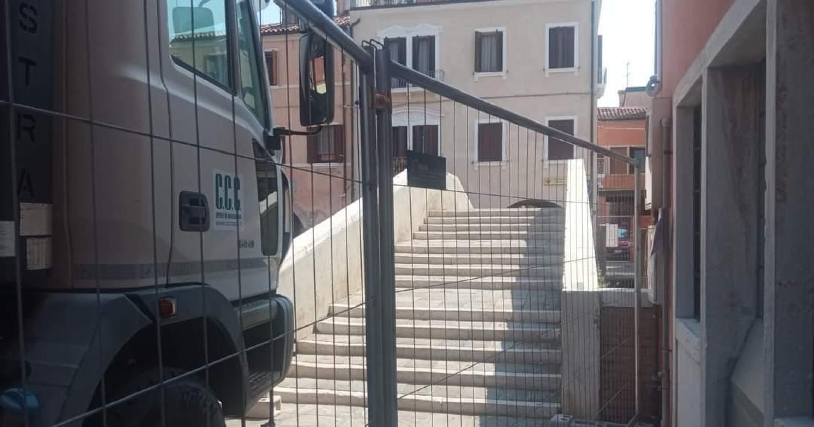 Via ai lavori del ponte Zitelle