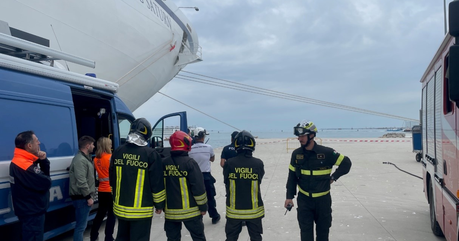 Pacco sospetto al terminal, scatta la task force