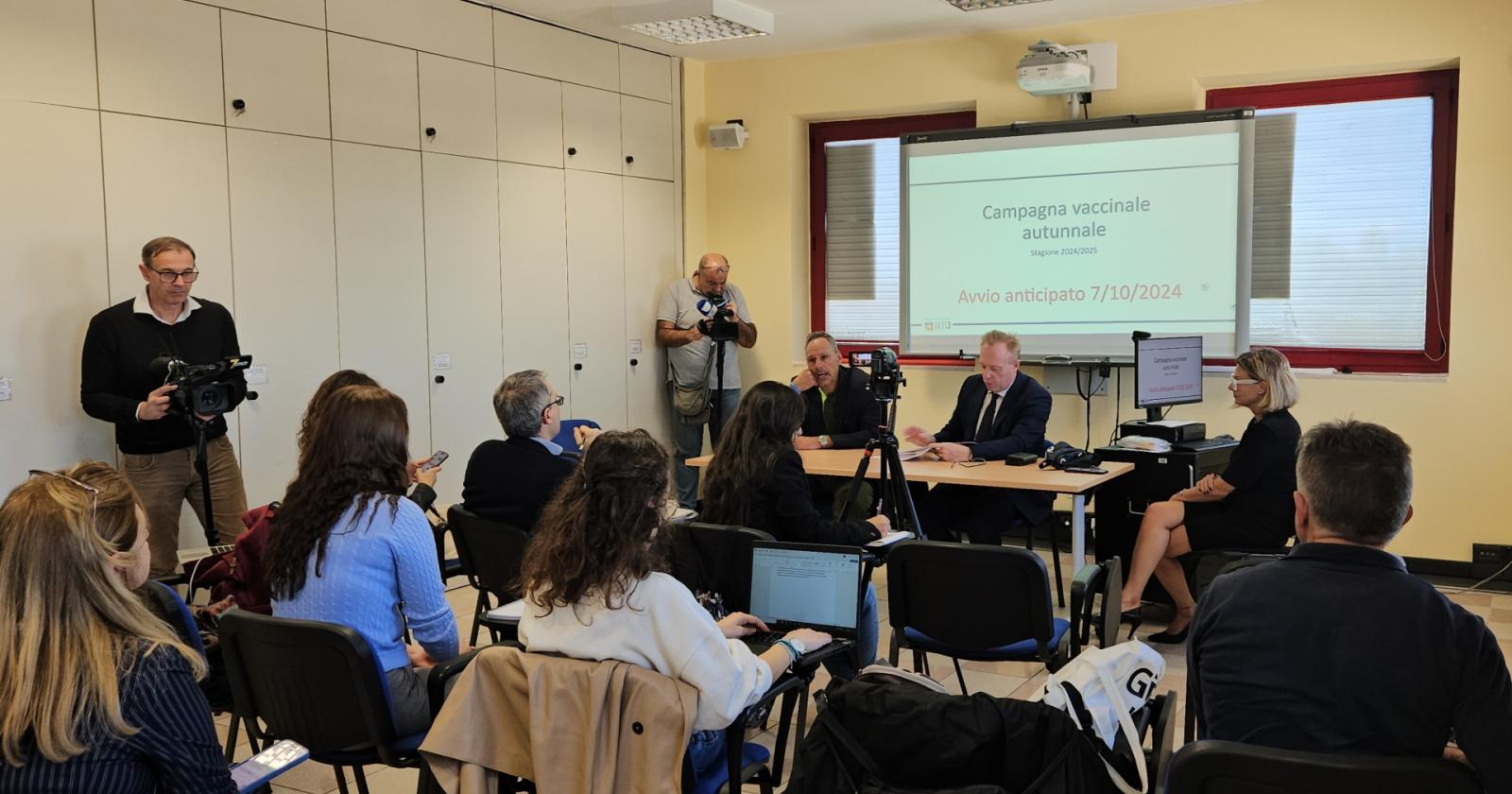 Vaccini: 113mila dosi disponibili