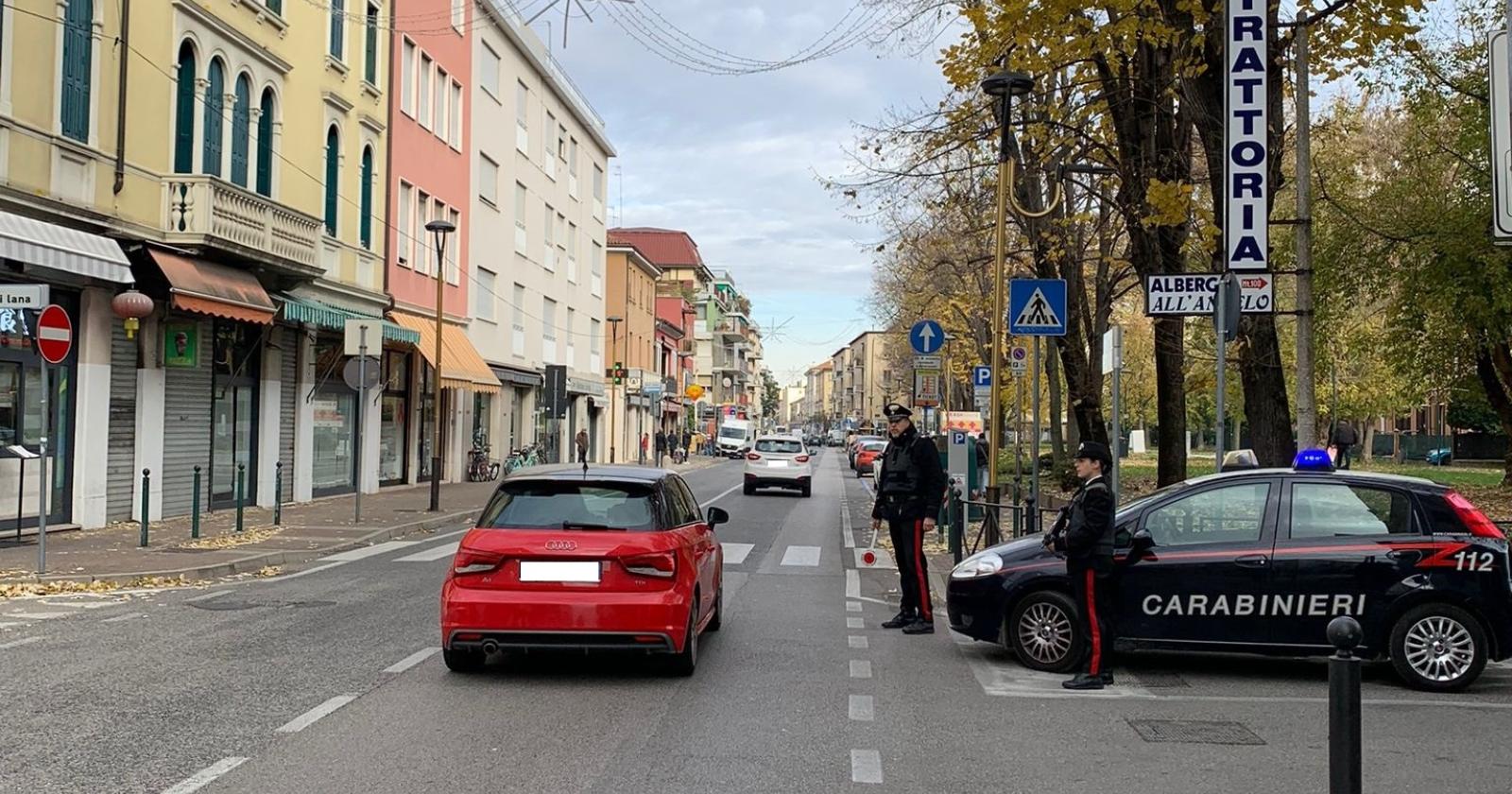 Furti nelle attività, scattano le manette per un 46 enne