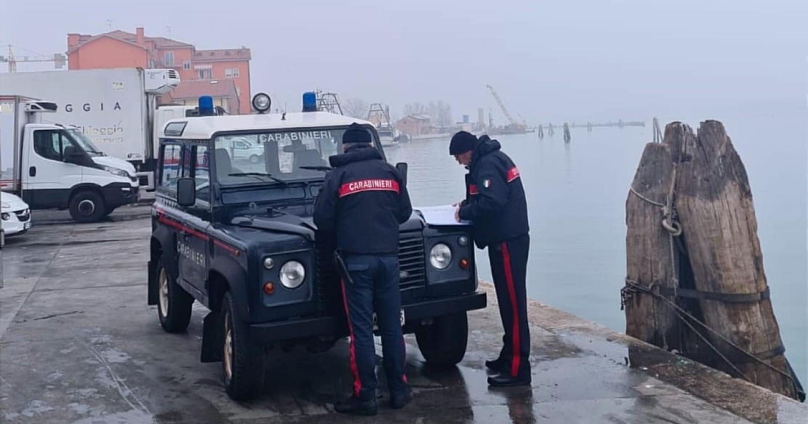 Sequestrati 300 chili di vongole non tracciate