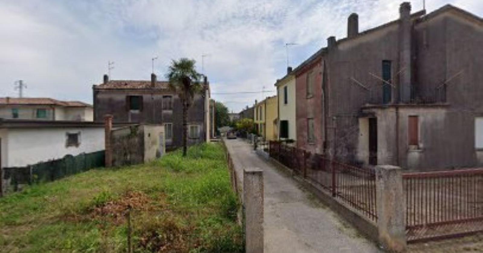 All’asta undici alloggi Erp