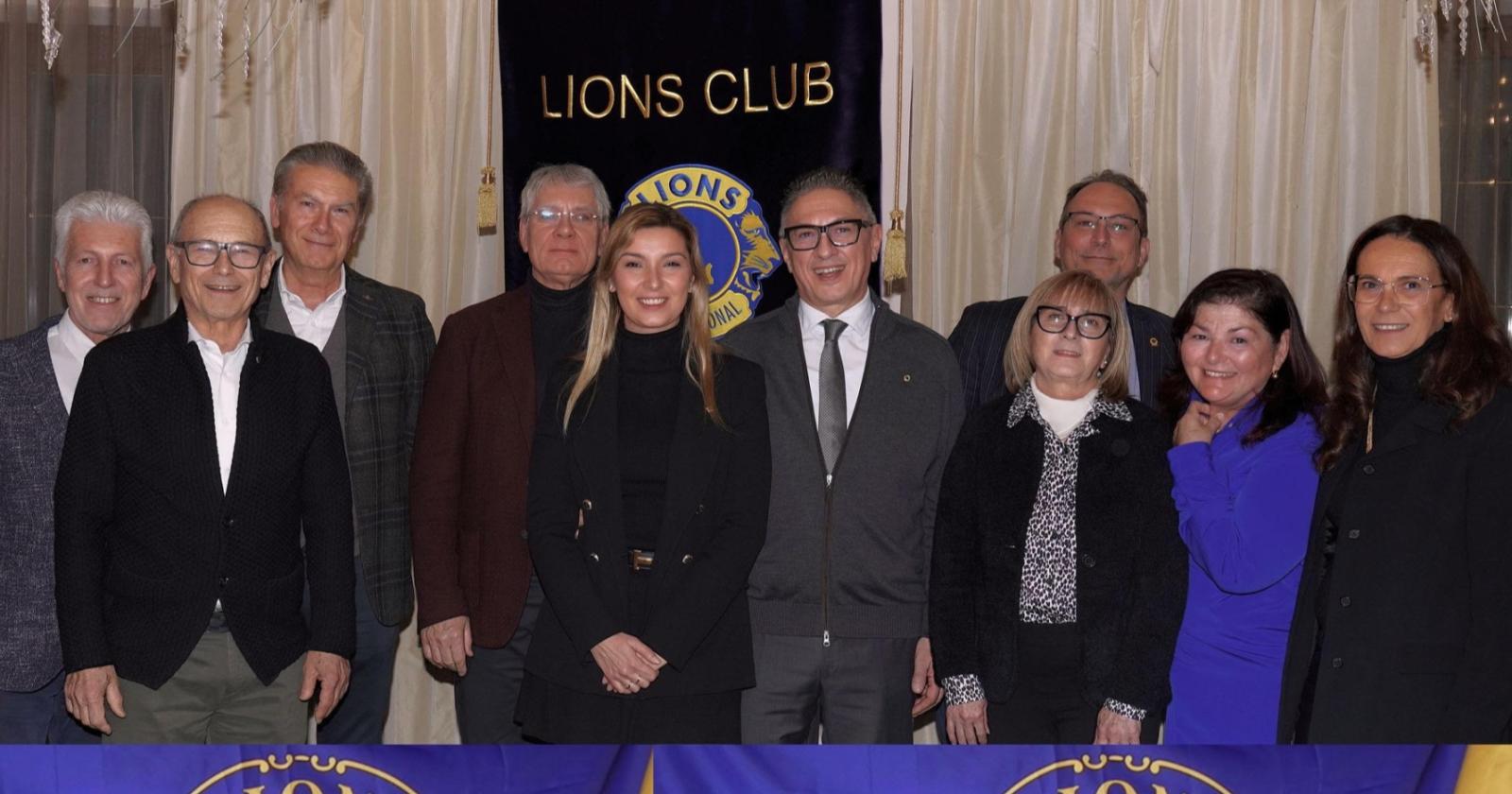 Il Lions club rinnova la sua squadra