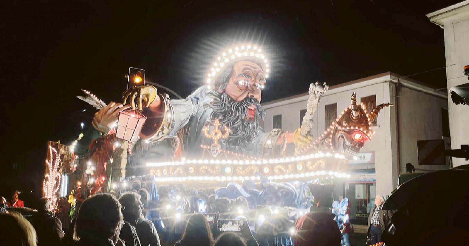 Il maltempo ferma la festa in città