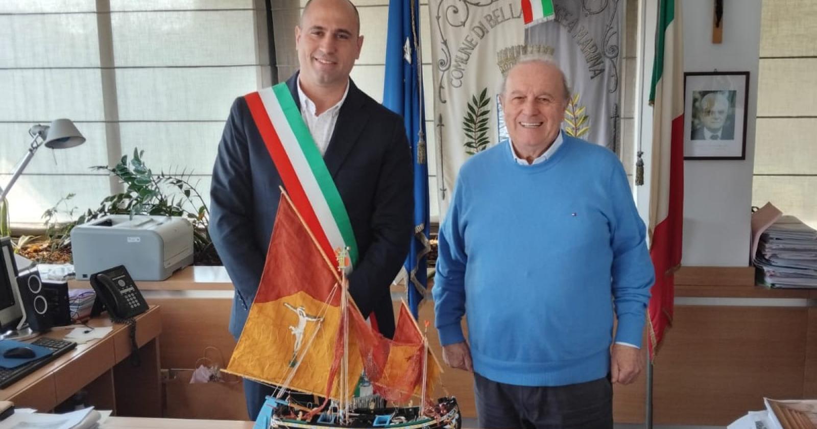 Cucco dona un Bragozzo