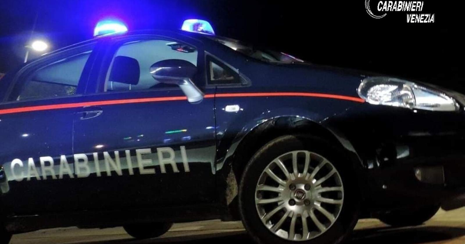 Sparatoria nel parcheggio: lite per una sigaretta degenera in violenza a Spinea