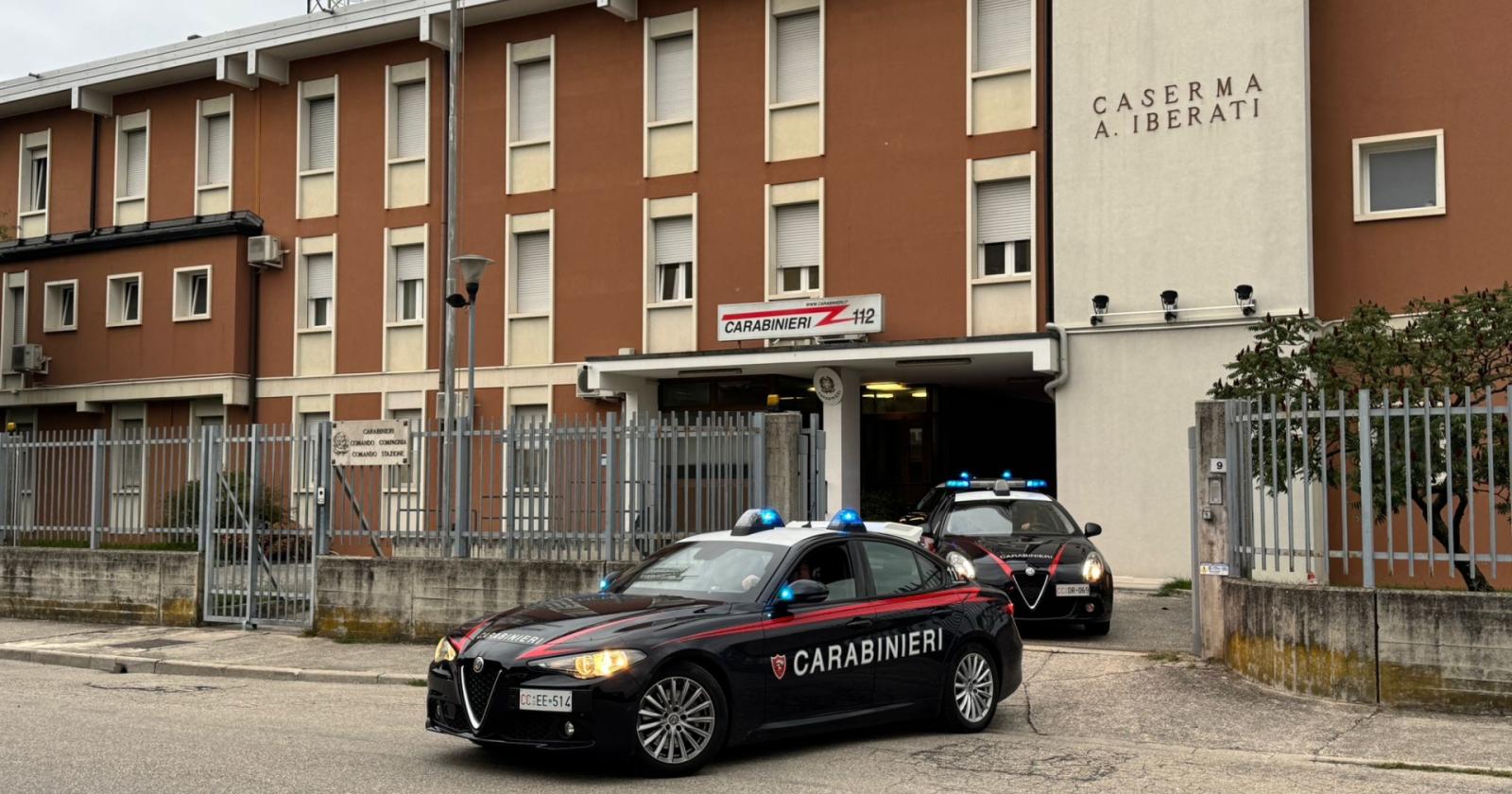 Rapina aggravata e fuga su monopattino: arrestato 33enne 