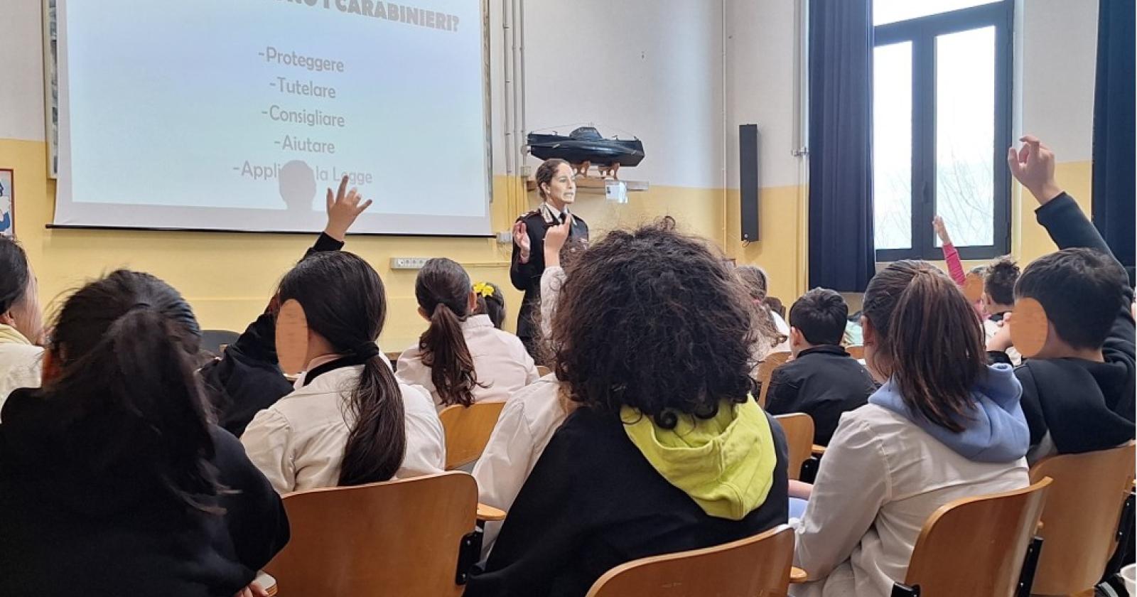 A lezione con i Carabinieri 