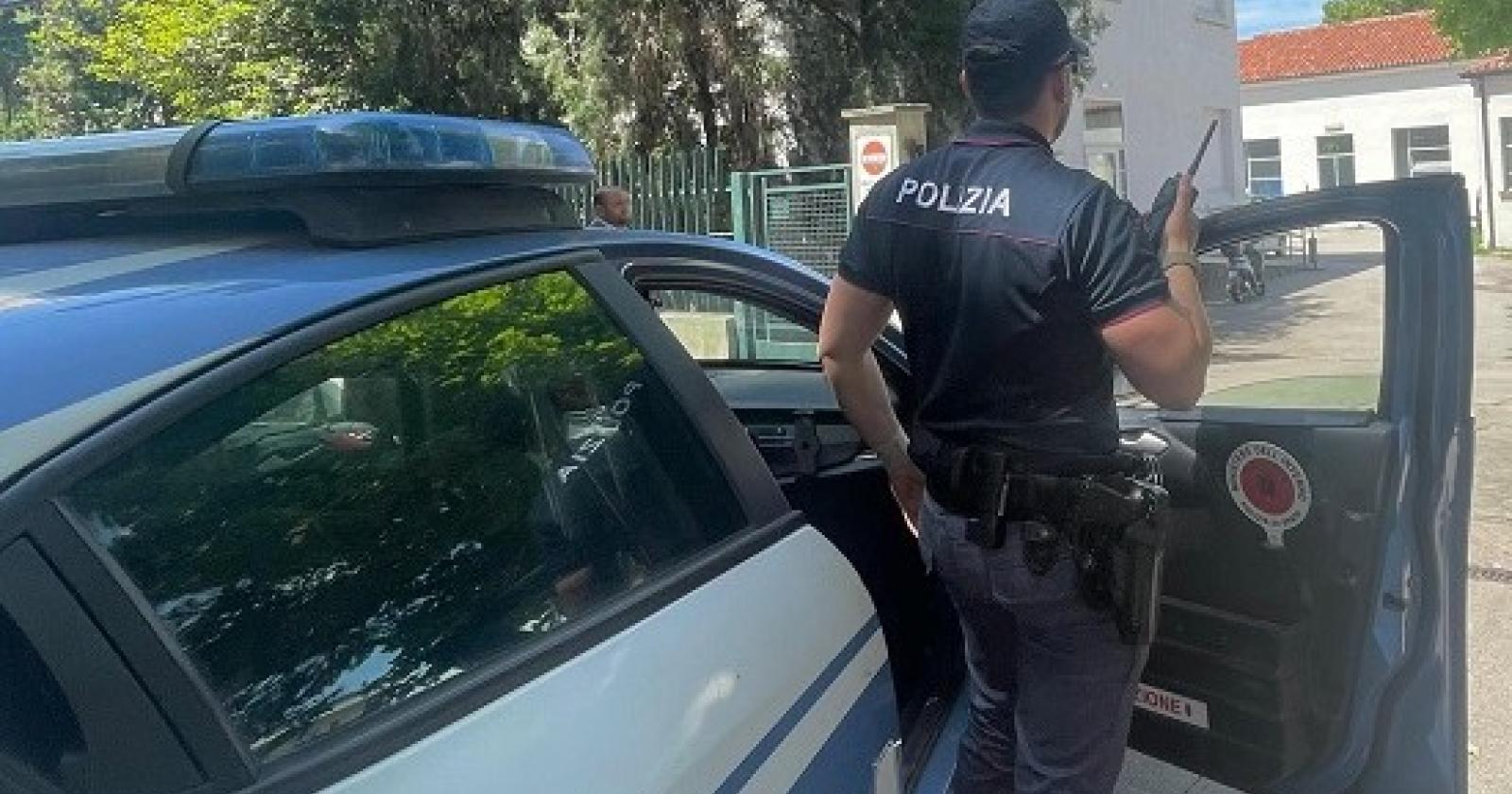 Spaccio nei pressi delle scuole: arrestato un uomo