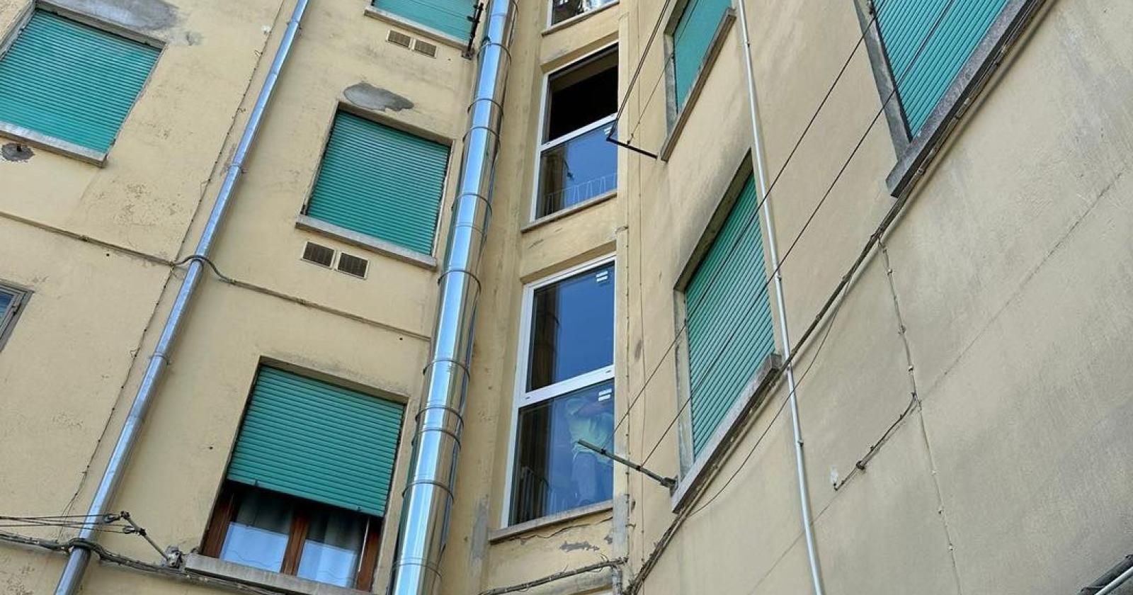 Nuovi infissi in via Turati ”più comfort ed efficienza”