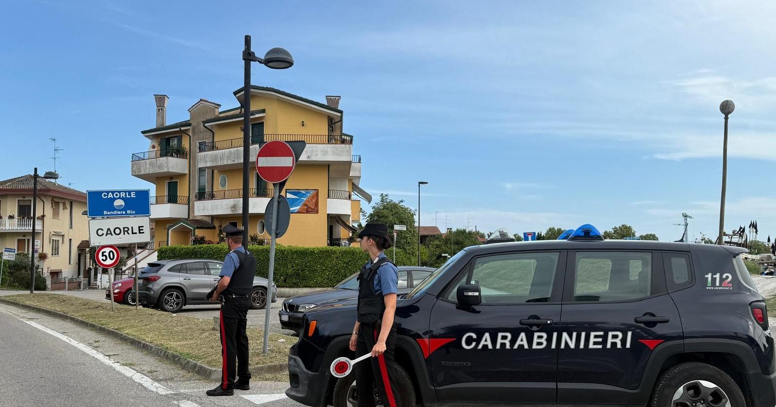Beccato con hashish e cocaina, arrestato