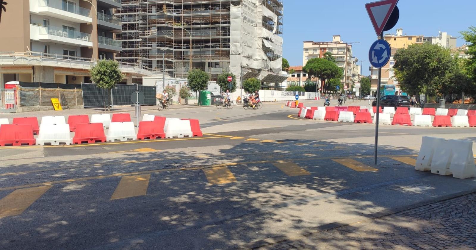 Capolinea dei bus, si attende ancora