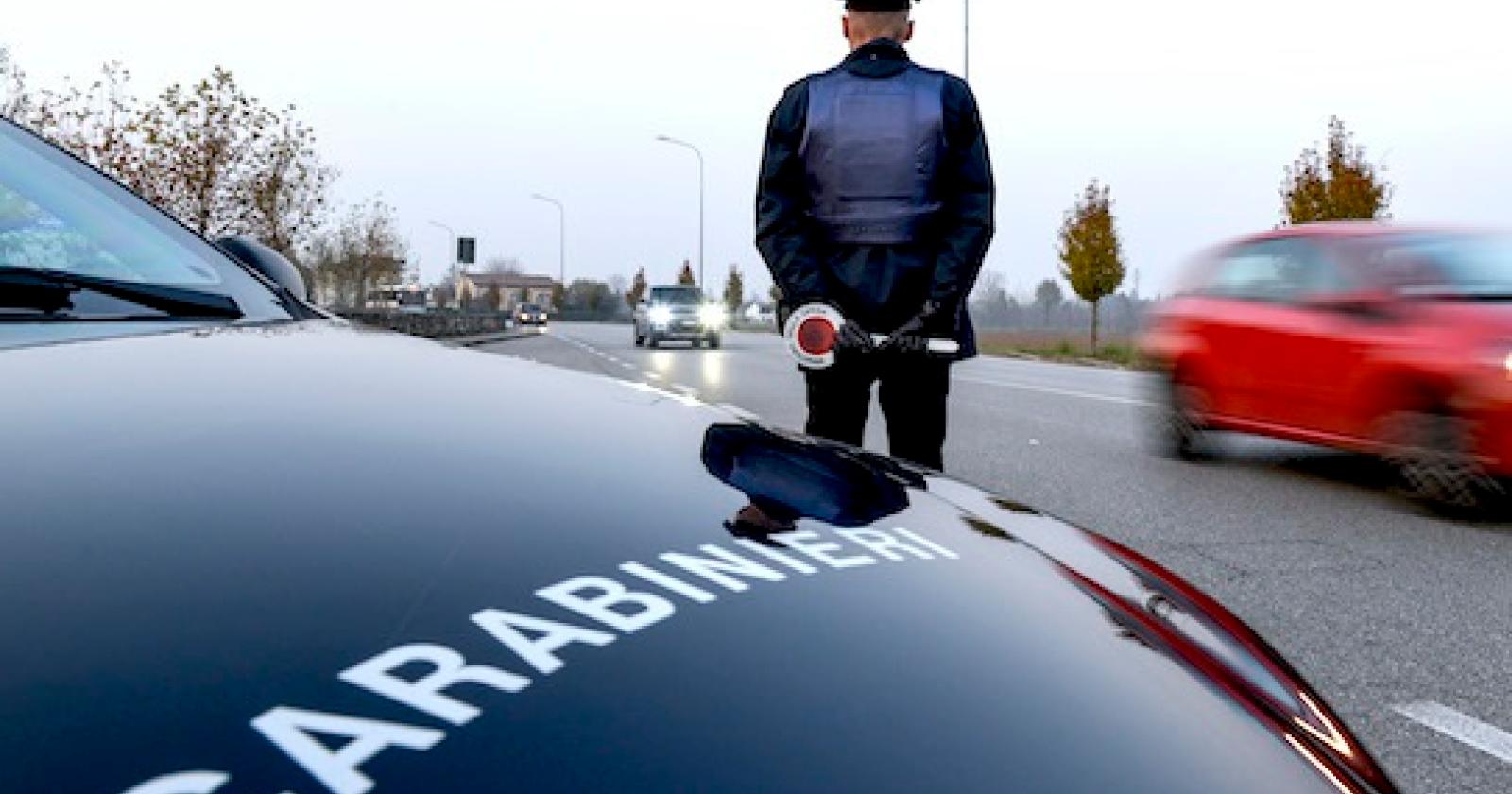 In 25 ubriachi o drogati alla guida: fioccano le denunce