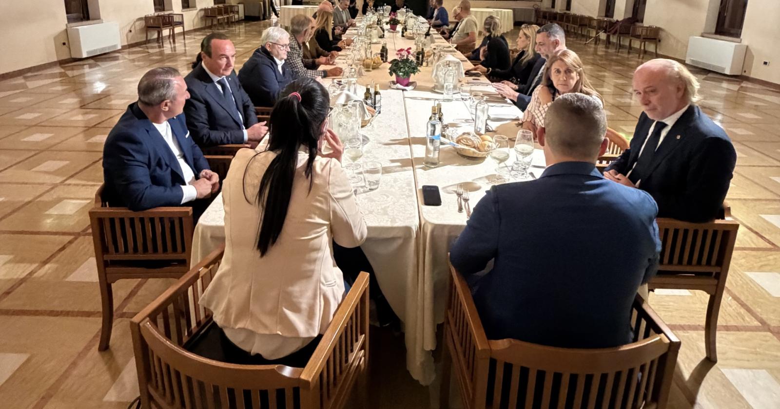 Verso un patto per il turismo