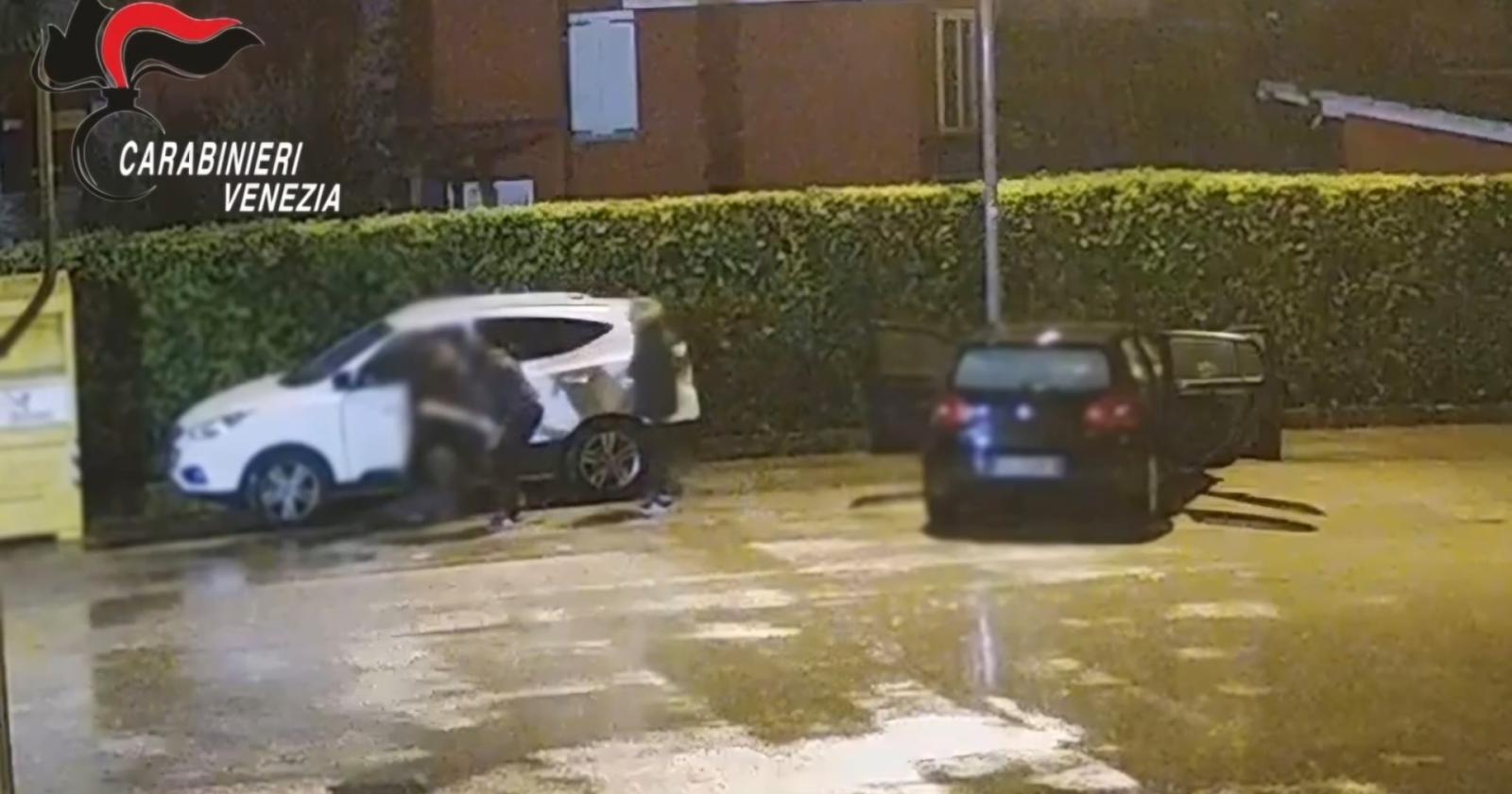 Rapine violente tra Venezia e Treviso: due arresti e due denunce