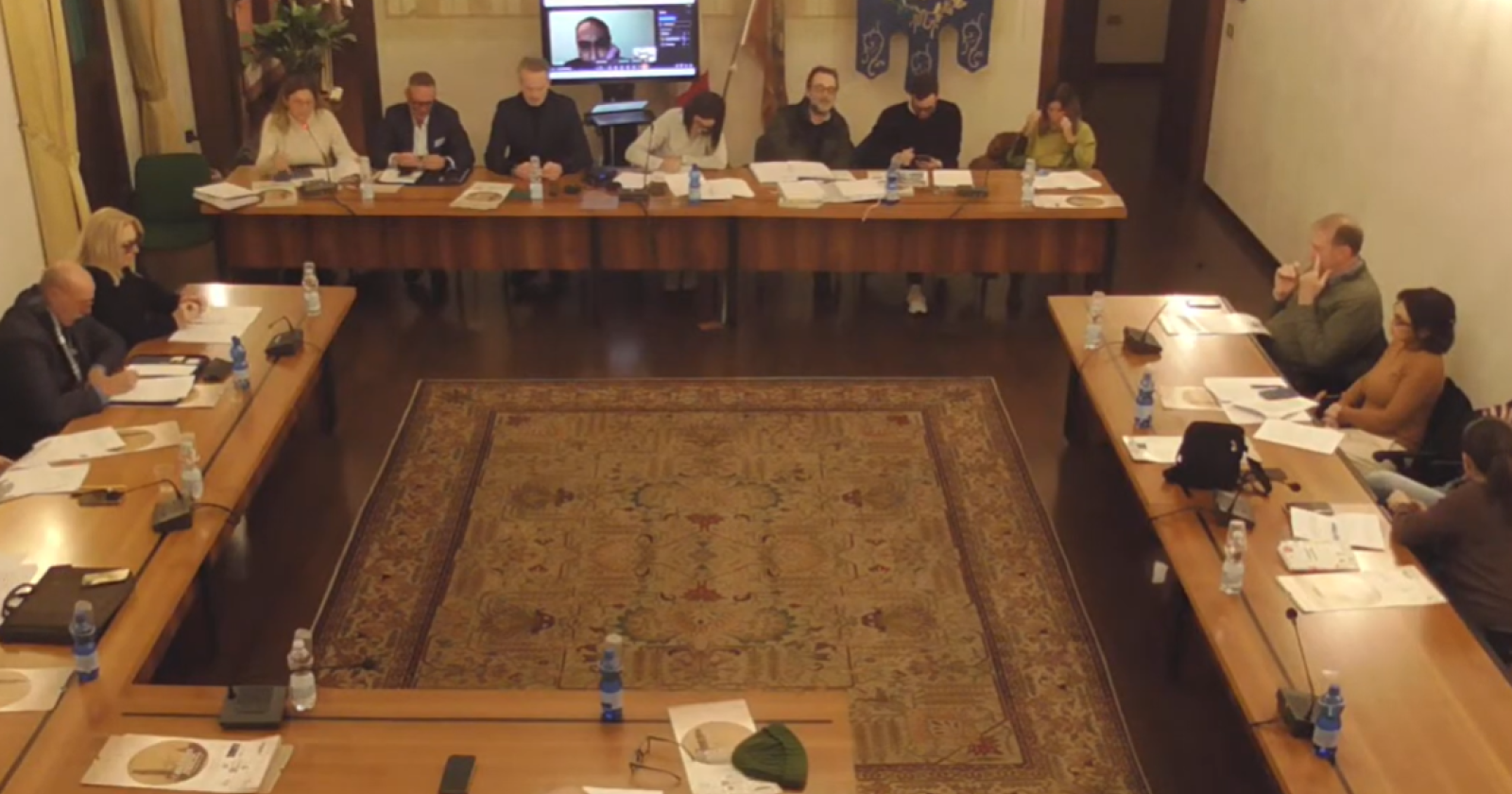 La casa della comunit&agrave; in aula