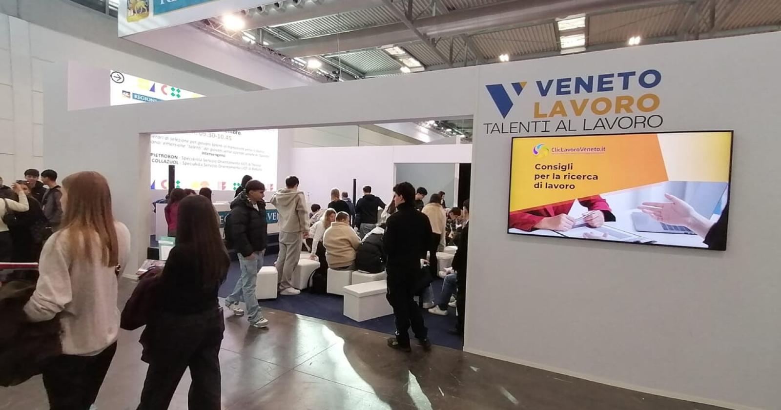 IncontraLavoro rilancia con nuovi colloqui diretti