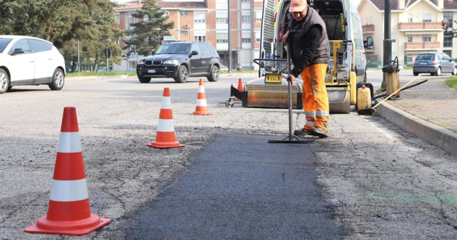 Viale Gramsci Buche