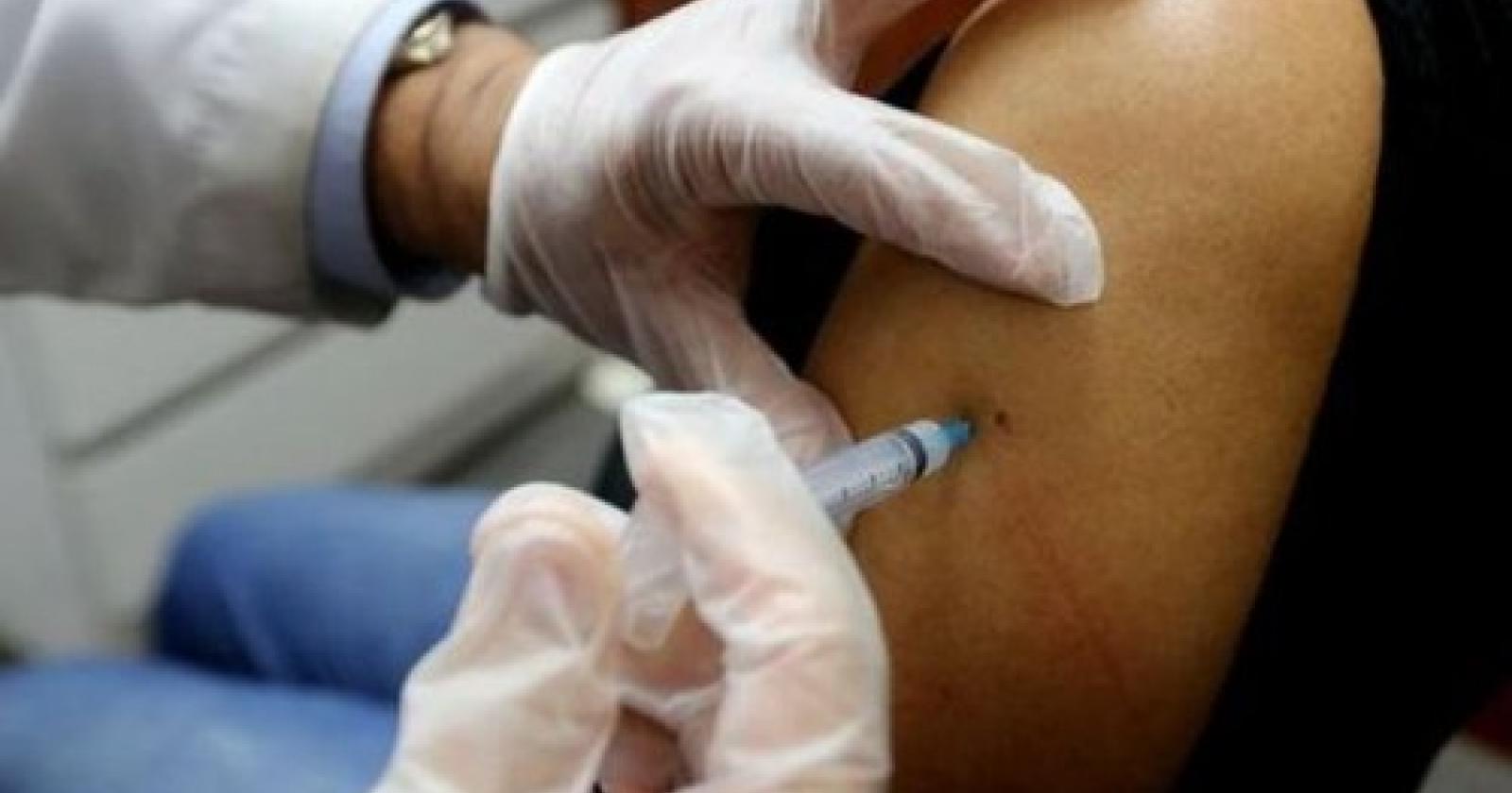 Vaccini antinfluenzali in farmacia, numeri record