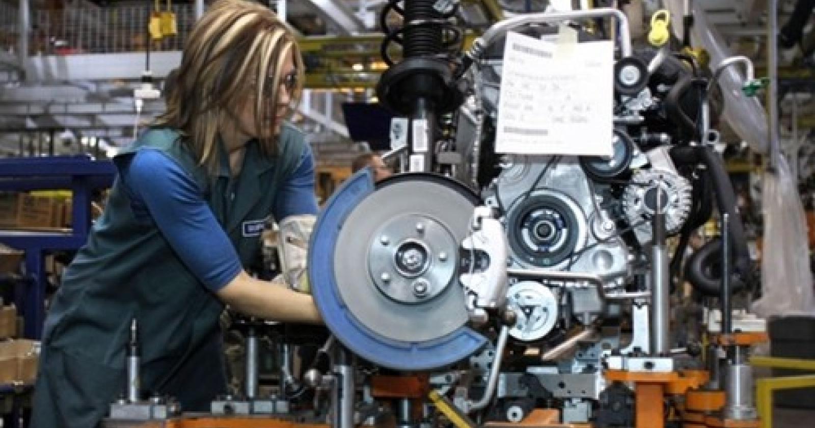 Lavoro, cresce l'occupazione ma preoccupa la cassa integrazione