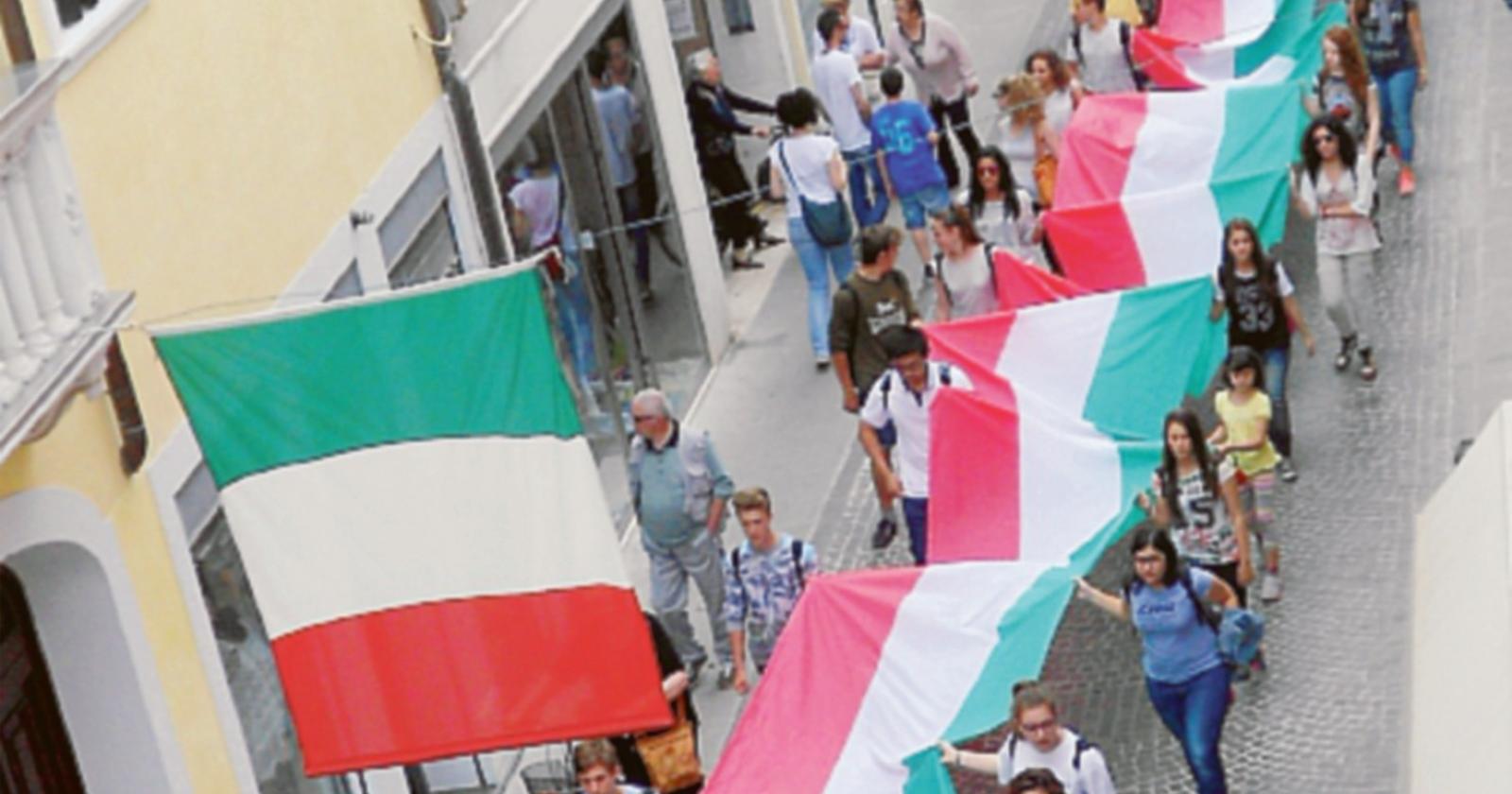 Da Piazzetta Vigo parte la festa della Repubblica