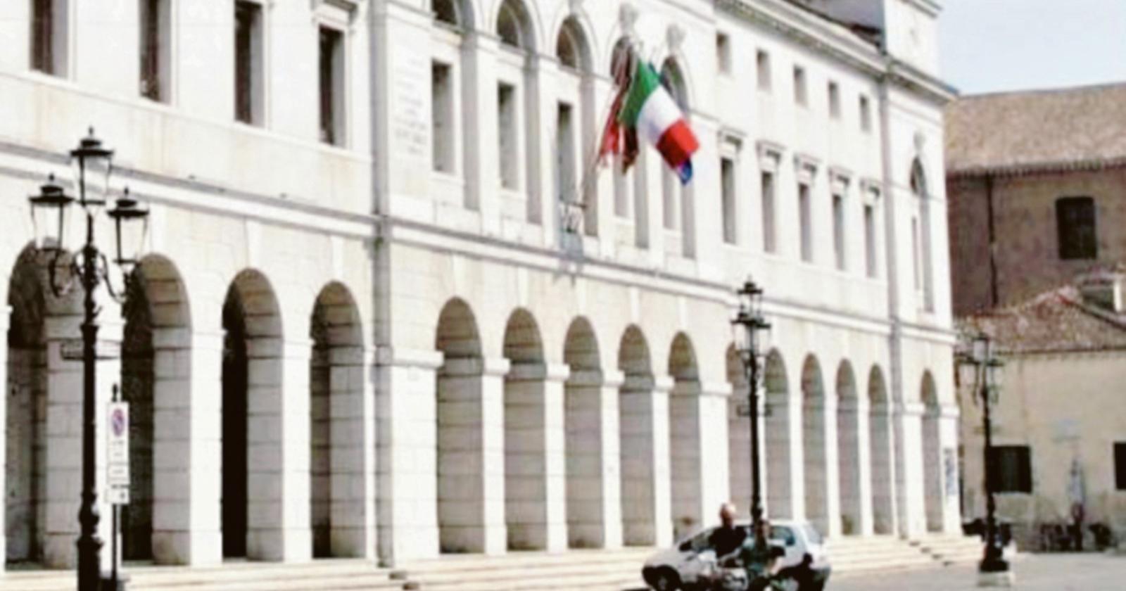 Terremoto in giunta lunedì chiarimenti in aula