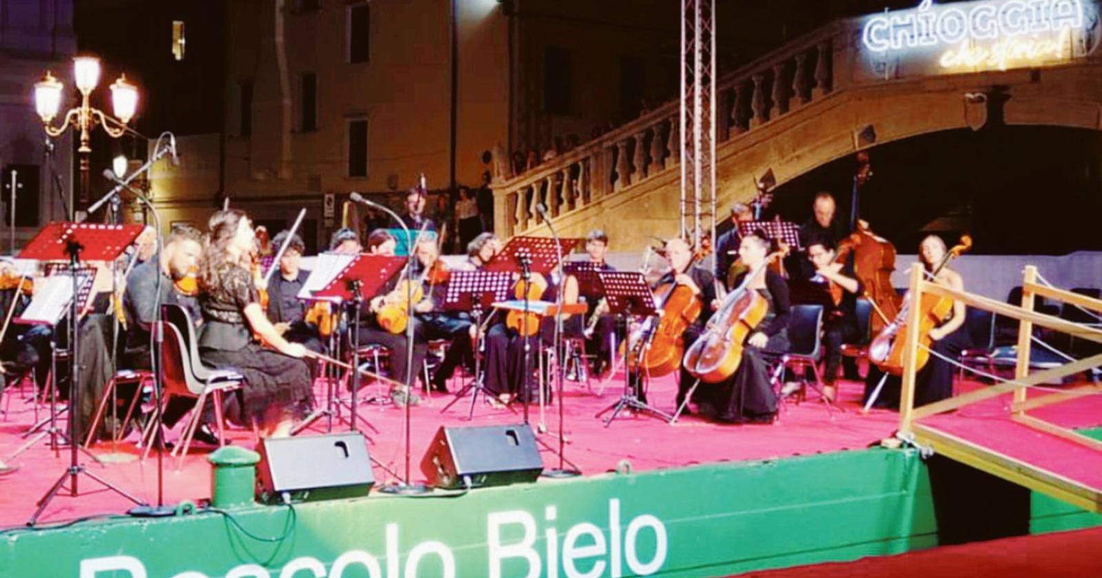 La città si trasforma in un teatro