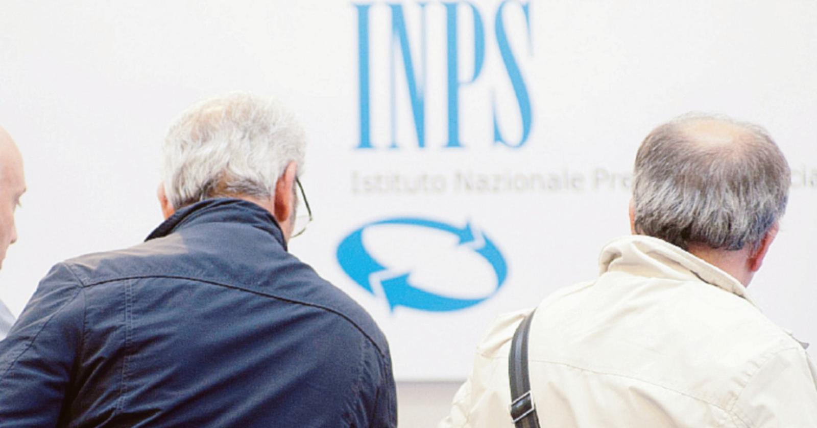 Pensioni, dall&rsquo;2029 l&rsquo;et&agrave; salir&agrave; a 67 anni e 6 mesi: 