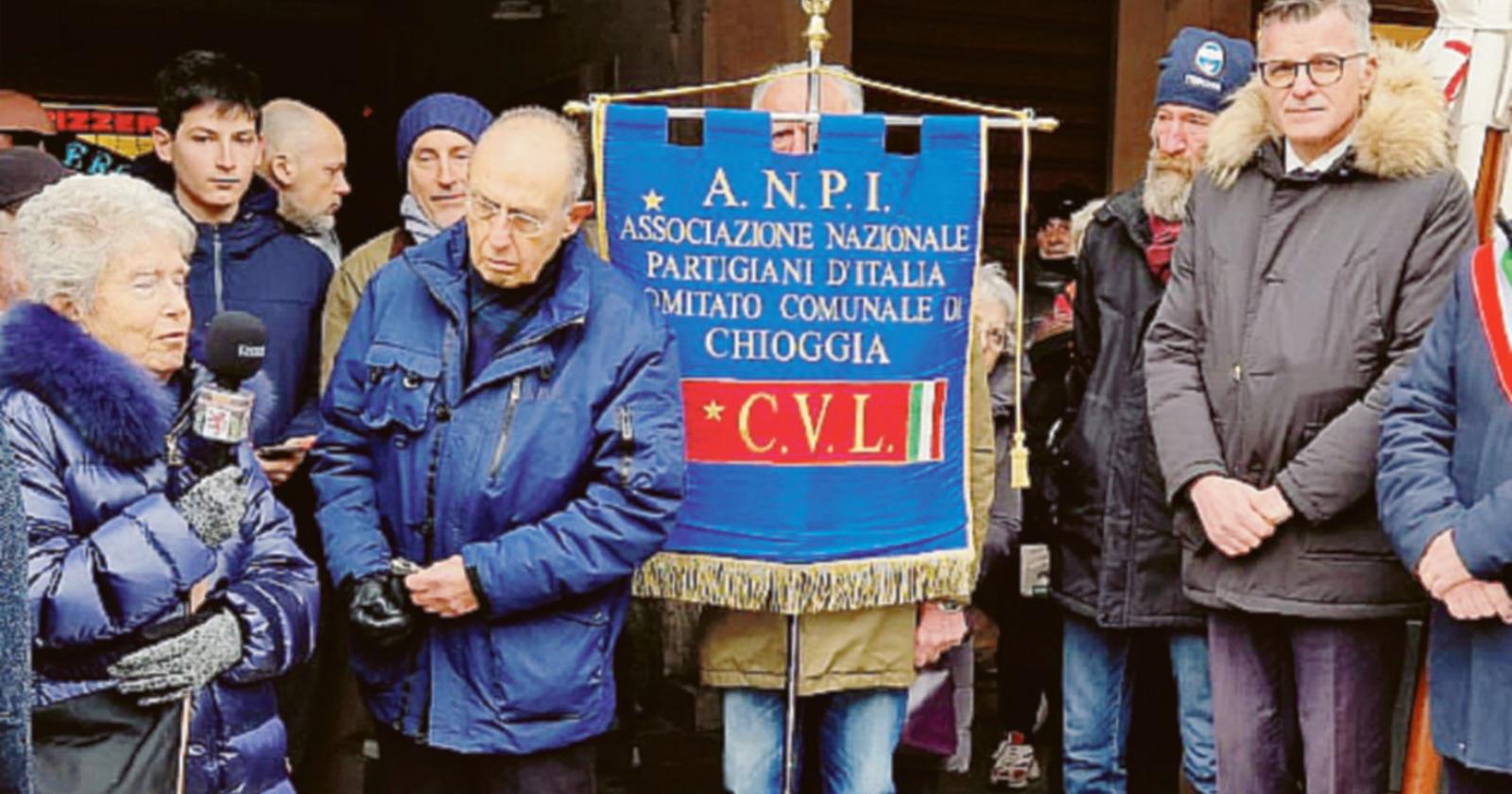 Una pietra d’inciampo per Carmi