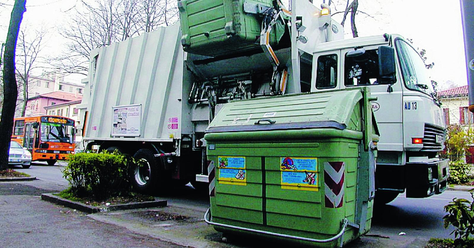 Rifiuti, ipotesi di porta a porta