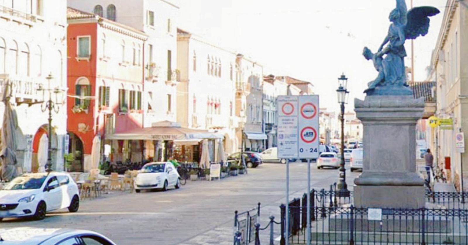 Ztl, è già caos nel quartiere Tombola