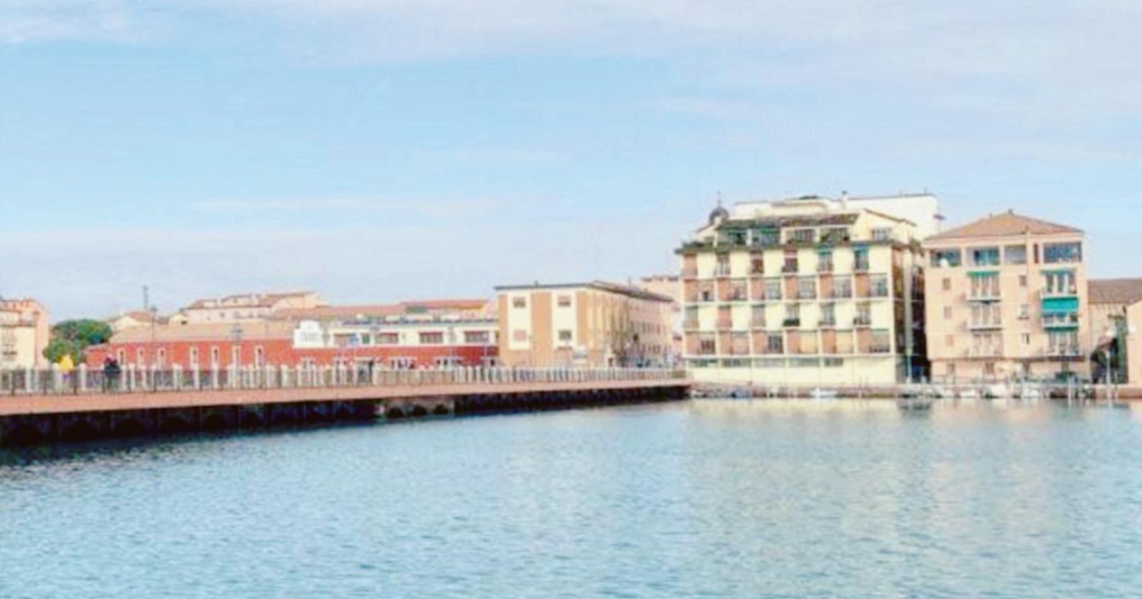 Addio al ponte ciclopedonale