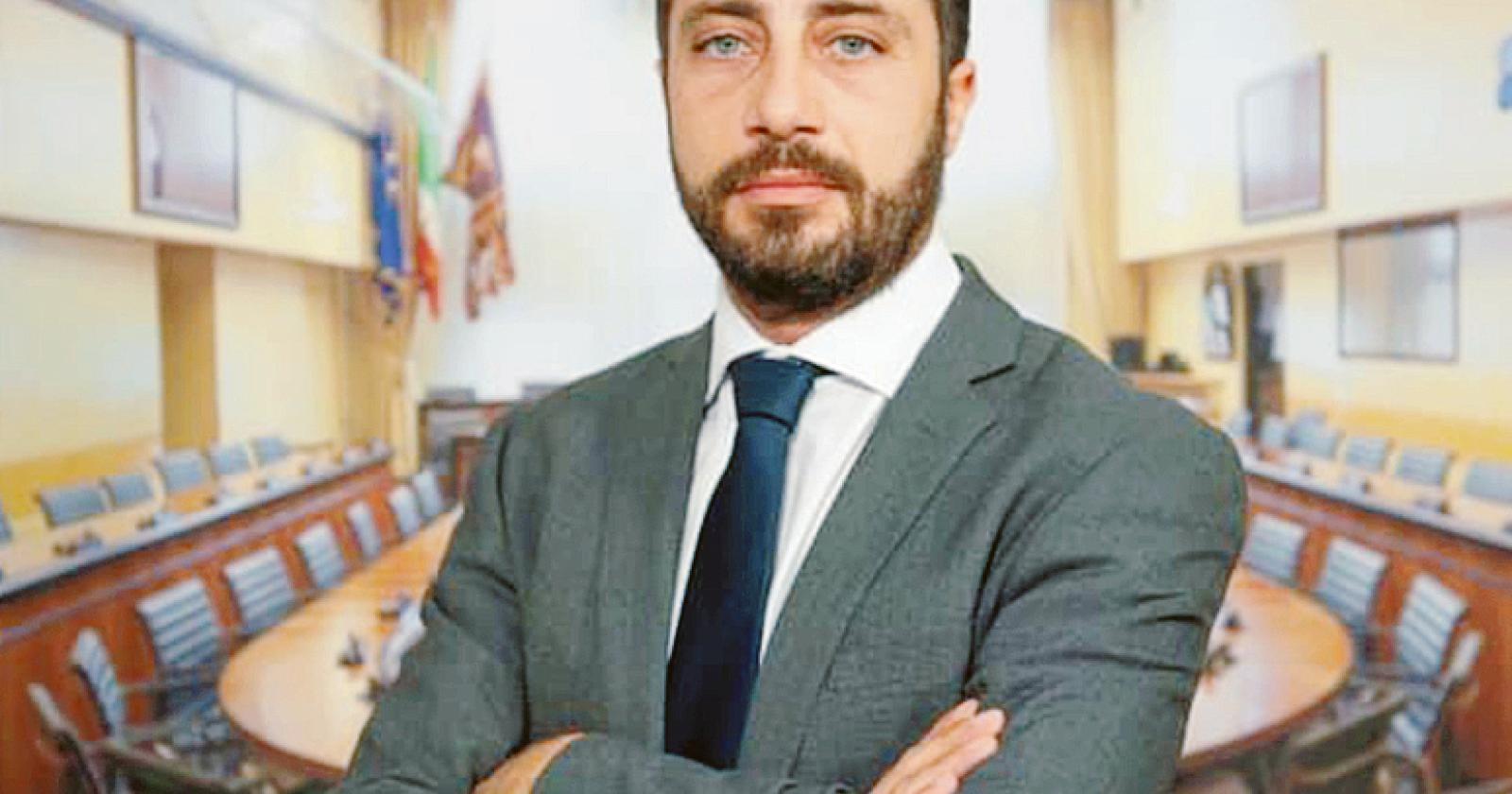 Emergenza abitativa: “Il sindaco scarica il problema”