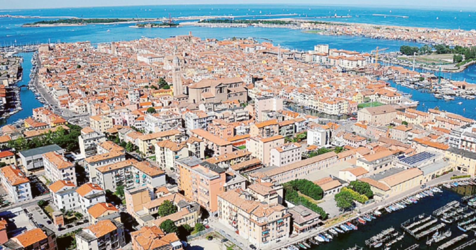 I porti aprono al pubblico tutti a bordo per tre giorni