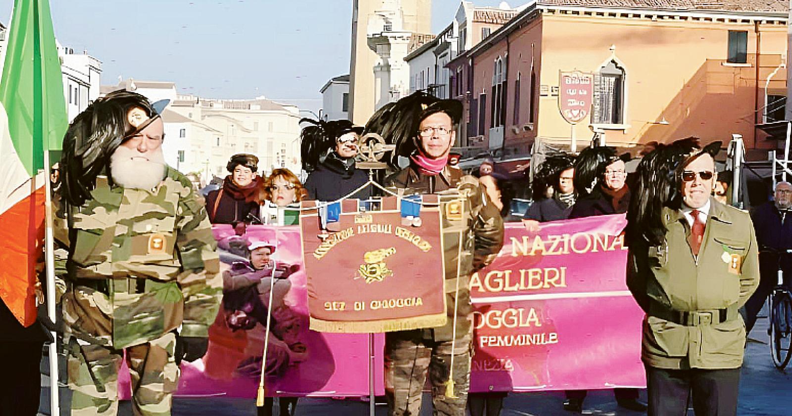 Il maltempo non ferma la festa