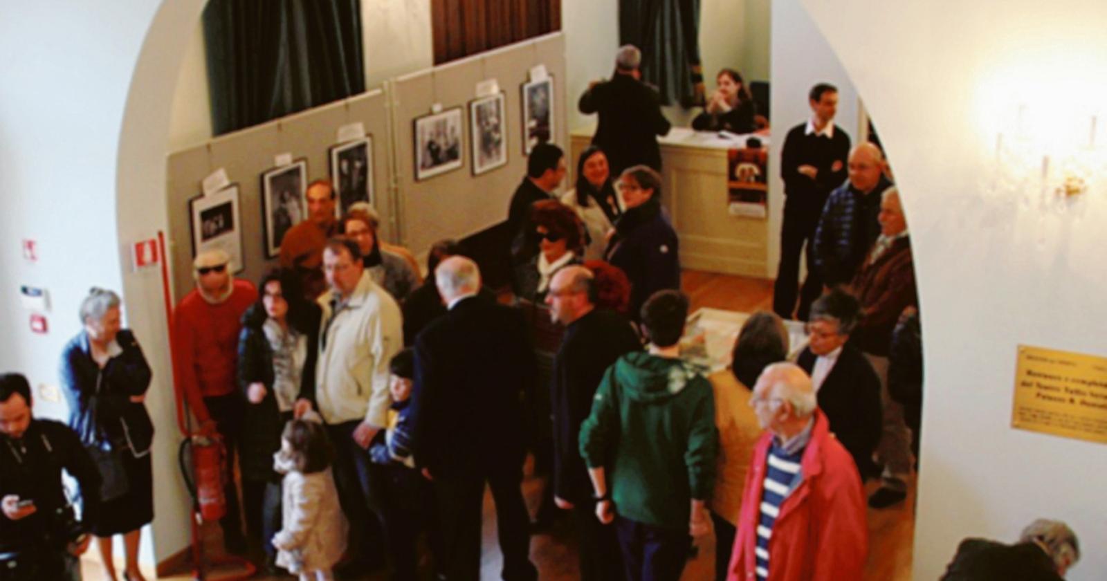La storia di Cavarere attraverso i suoi manifesti