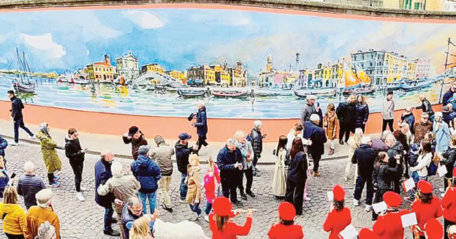 A festa dei fiori si svela un murale che fa sognare
