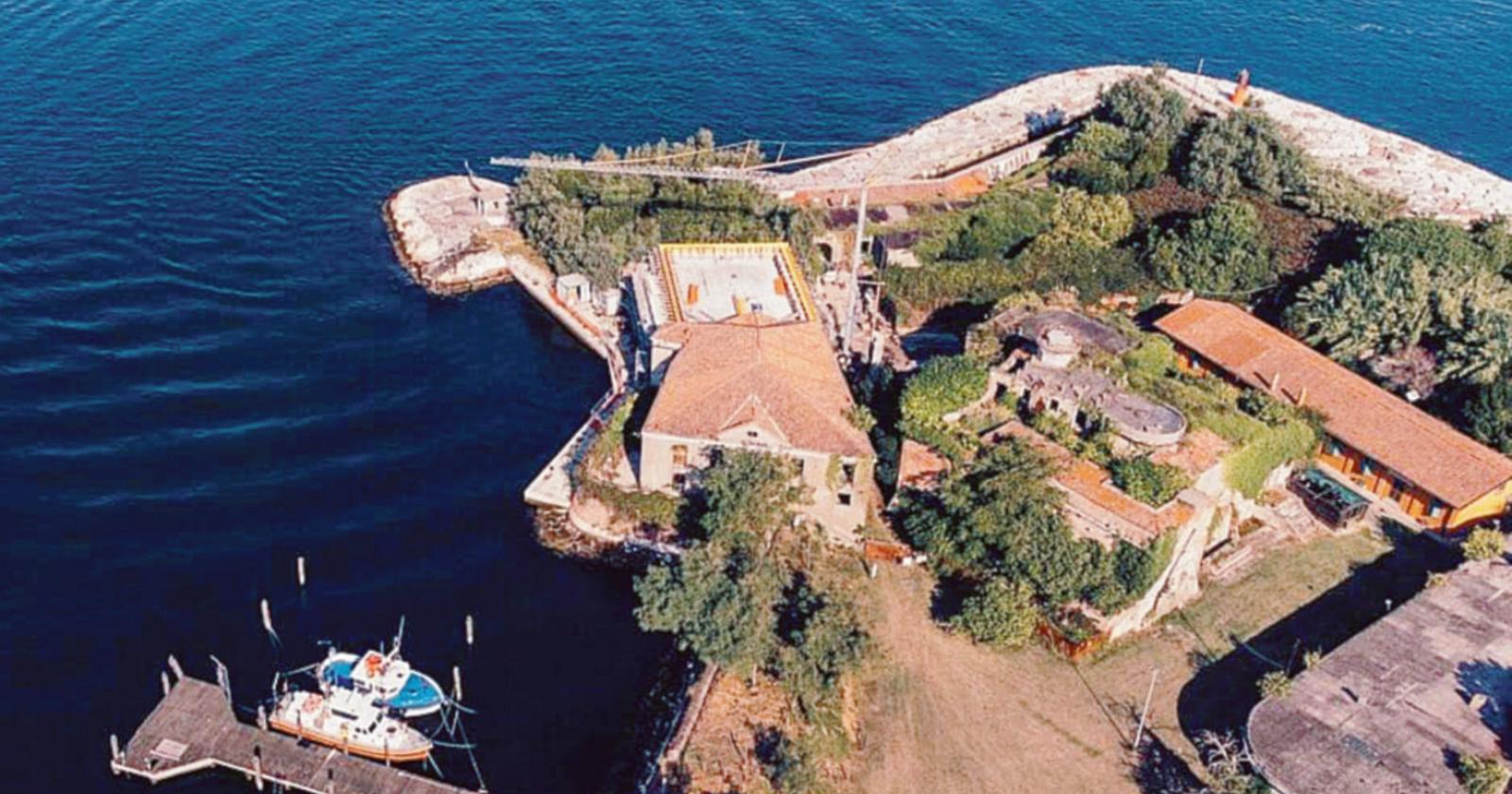 Occhi svizzeri sul forte