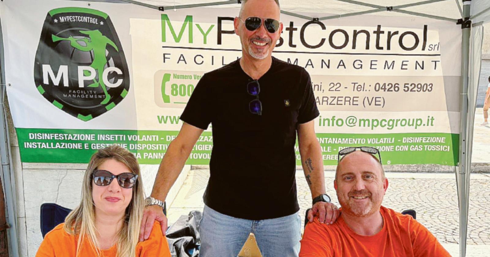Boom di kit per la lotta alle zanzare