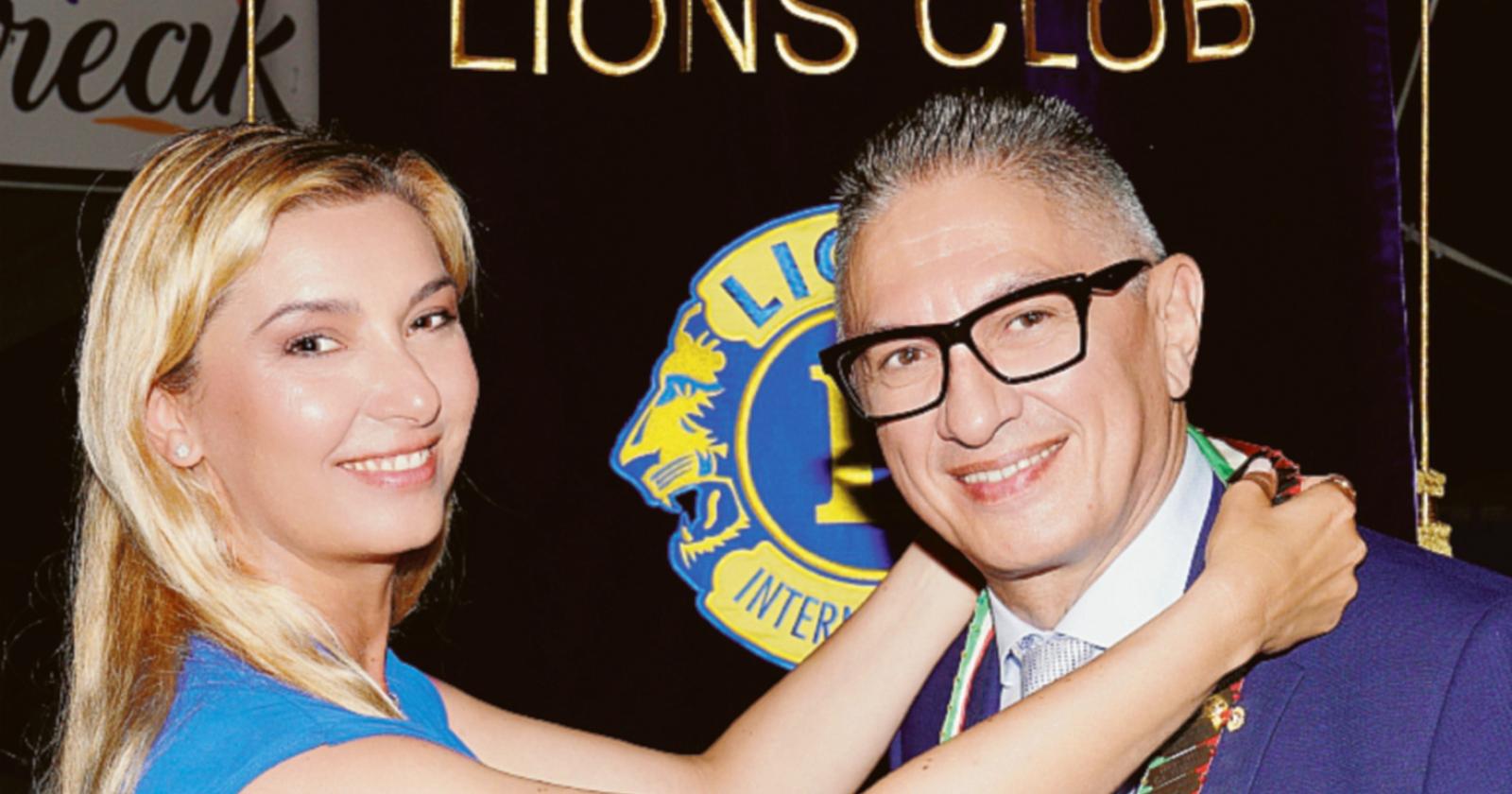 Scambio di martelletto al Lions 