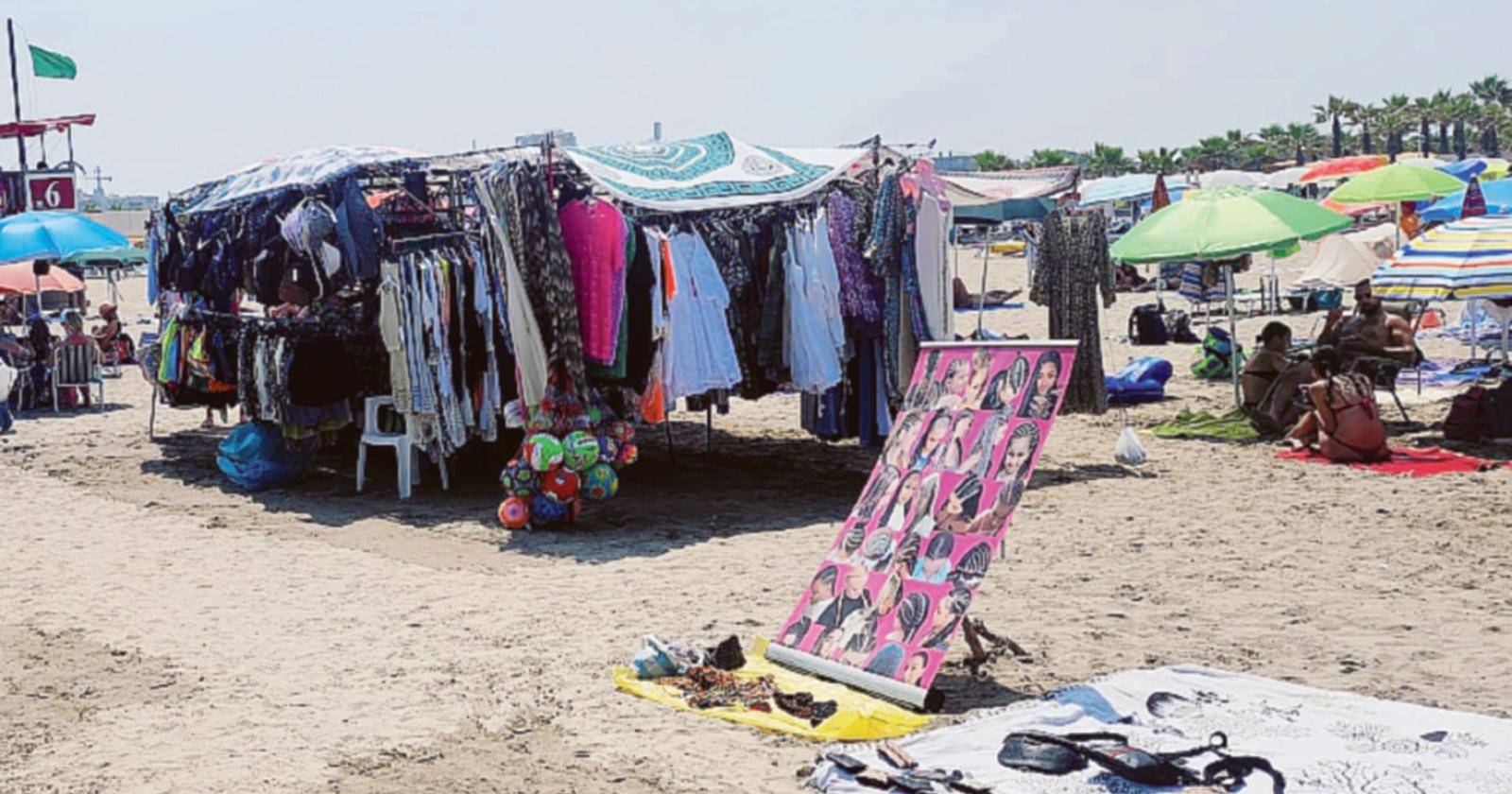 “Gli abusivi non vanno difesi” 