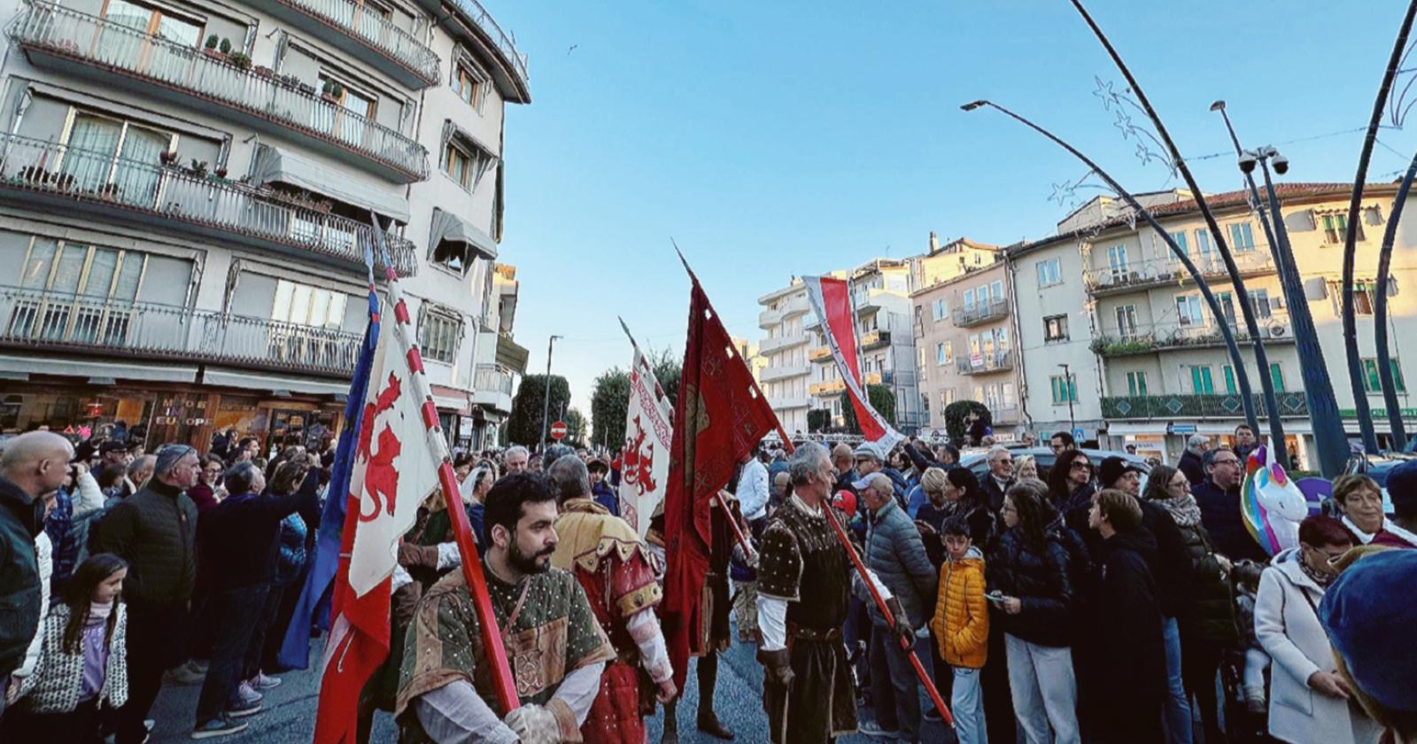 Tutti in piazza per il santo patrono